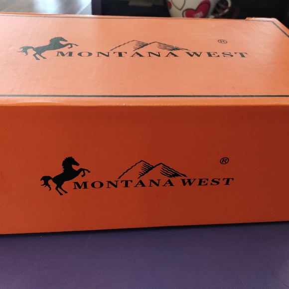 RARE Montana West Western Slip On Tennis Shoes Horses & Cowgirl Size 8 - Picture 6 of 7